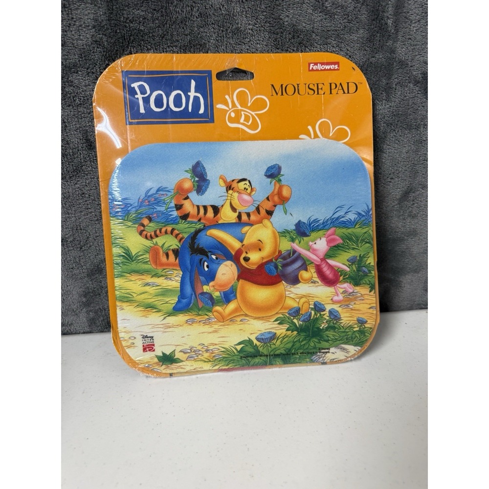 Vintage Fellowes Pooh & Friends Mousepad